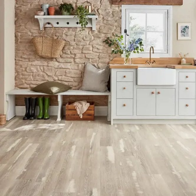 Karndean Design Flooring Silver Farmhouse Oak VGW137T  Van Gogh
