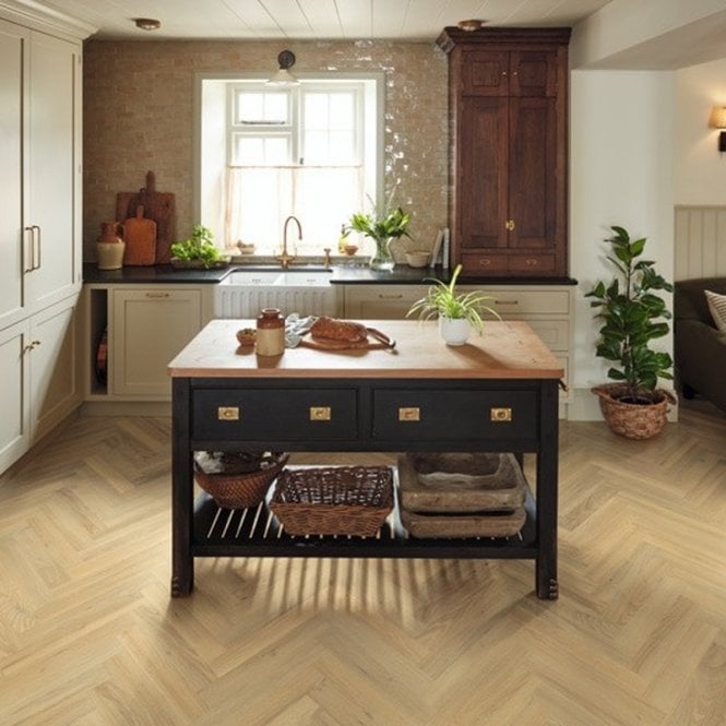 Karndean Design Flooring Wells Acacia SM-KP160  Knight Tile